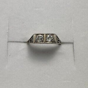 Art Deco - Double Diamond White Gold Ring
